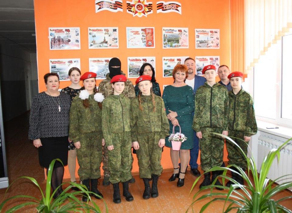 Школьники села Таловка Волгоградской области встретились с участником СВО